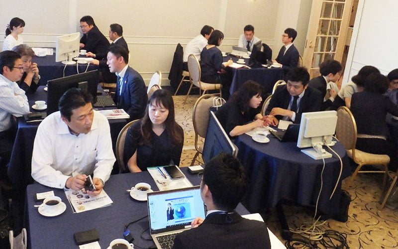 東京・新橋にてTOSSシリーズ商談会を開催。25社のお客様とTOSS導入に向けて熱い商談を展開いたしました。のサムネイル画像